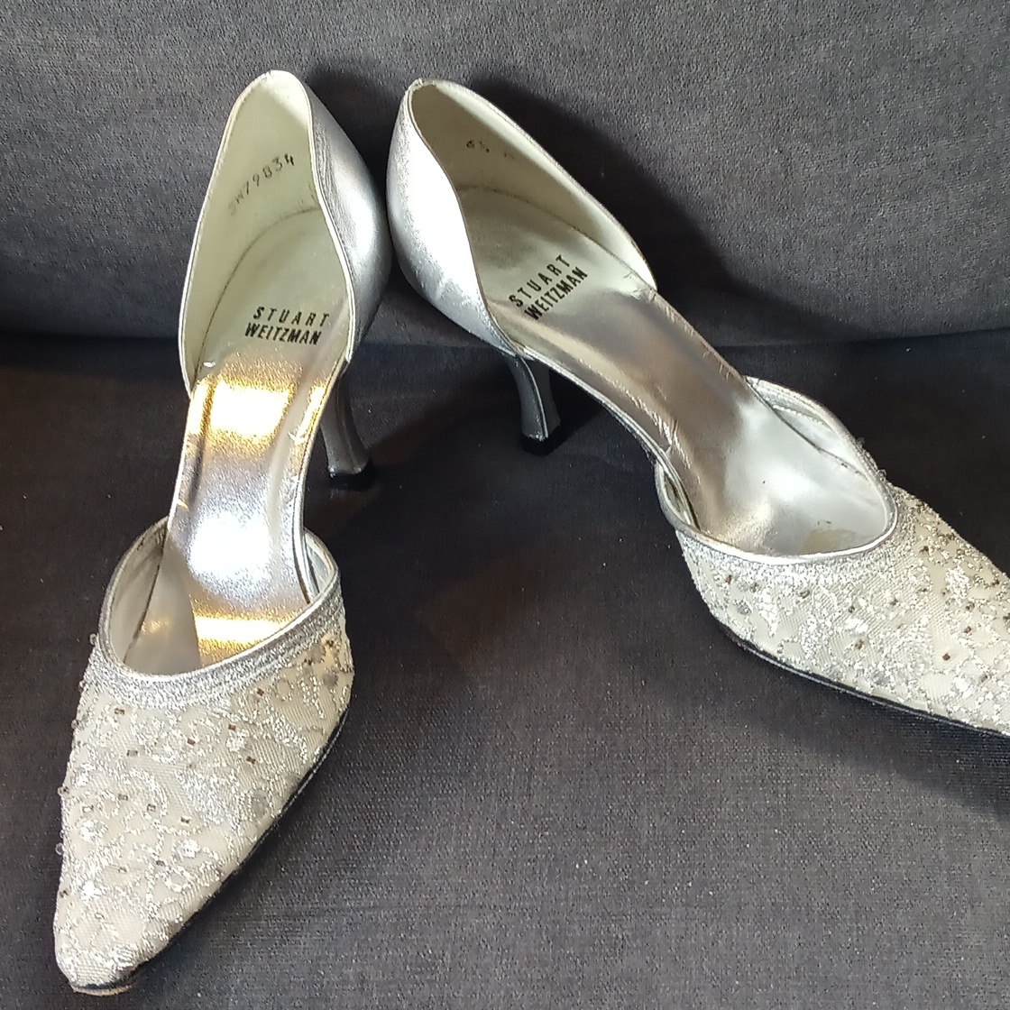 Stuart Weitzman Silver Pewter Beaded Lace Heels Size 6.5